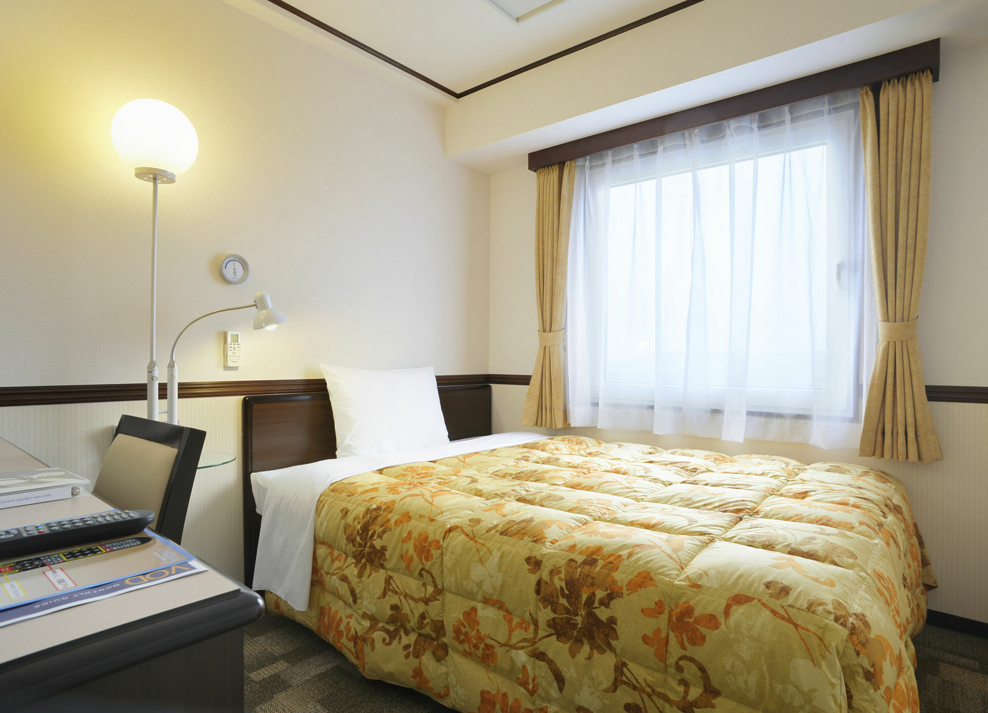 Toyoko Inn Osaka Tsuruhashi Ekimae Kültér fotó